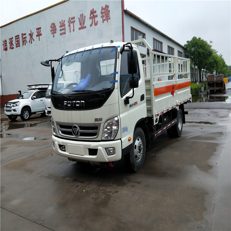 奧鈴老款駕駛室氣瓶運輸車.jpg